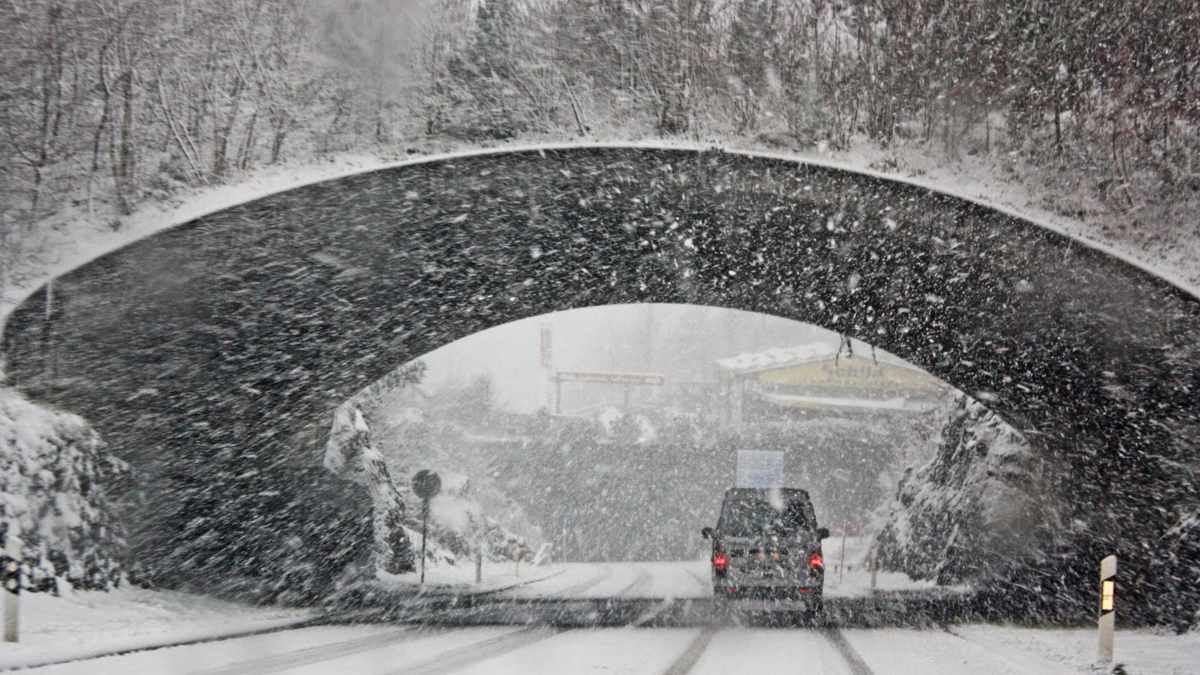 Driving Lessons in The Ice and Snow